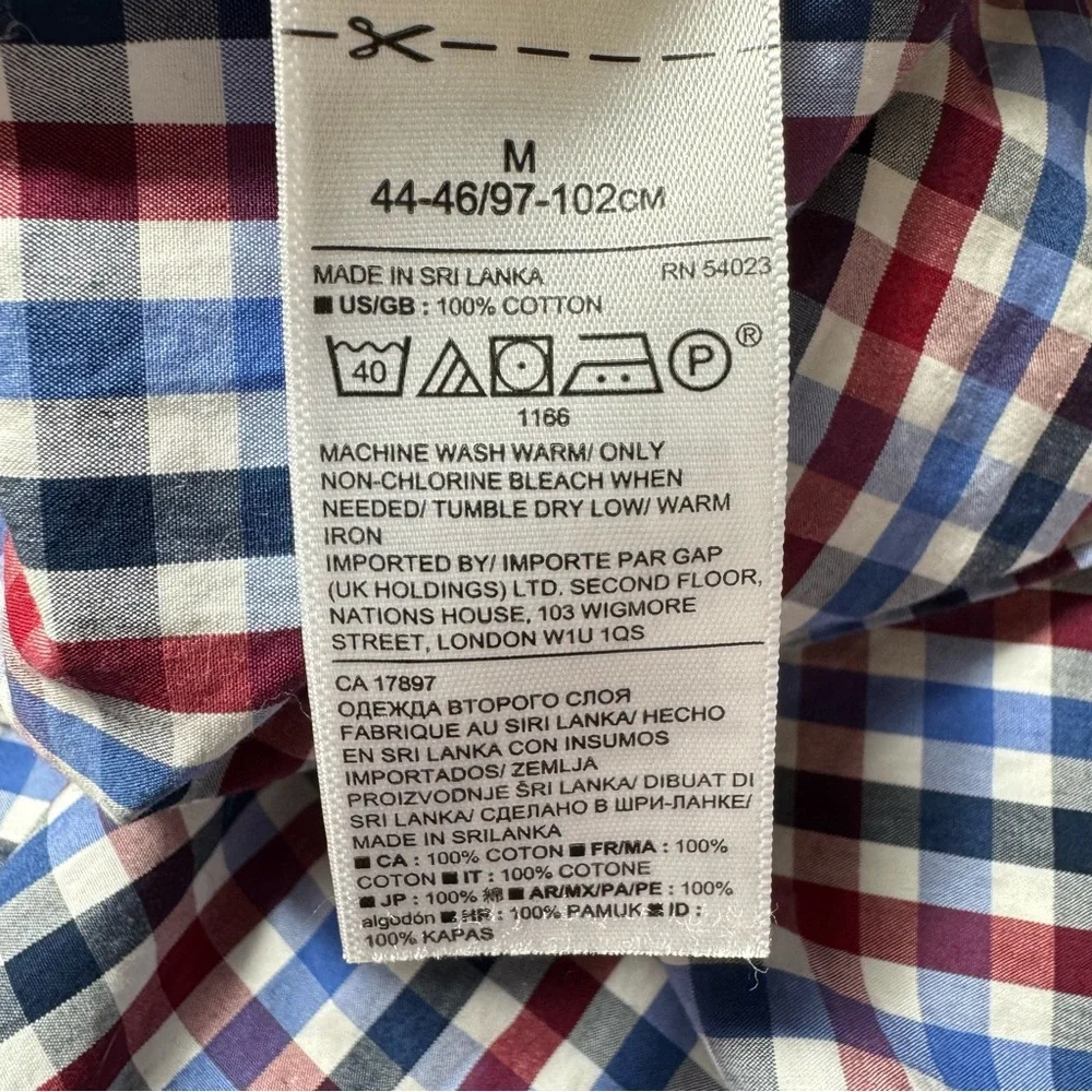 Banana Republic Men’s Med Red and Blue Button Down Shirt Supima Cotton Grant Fit
